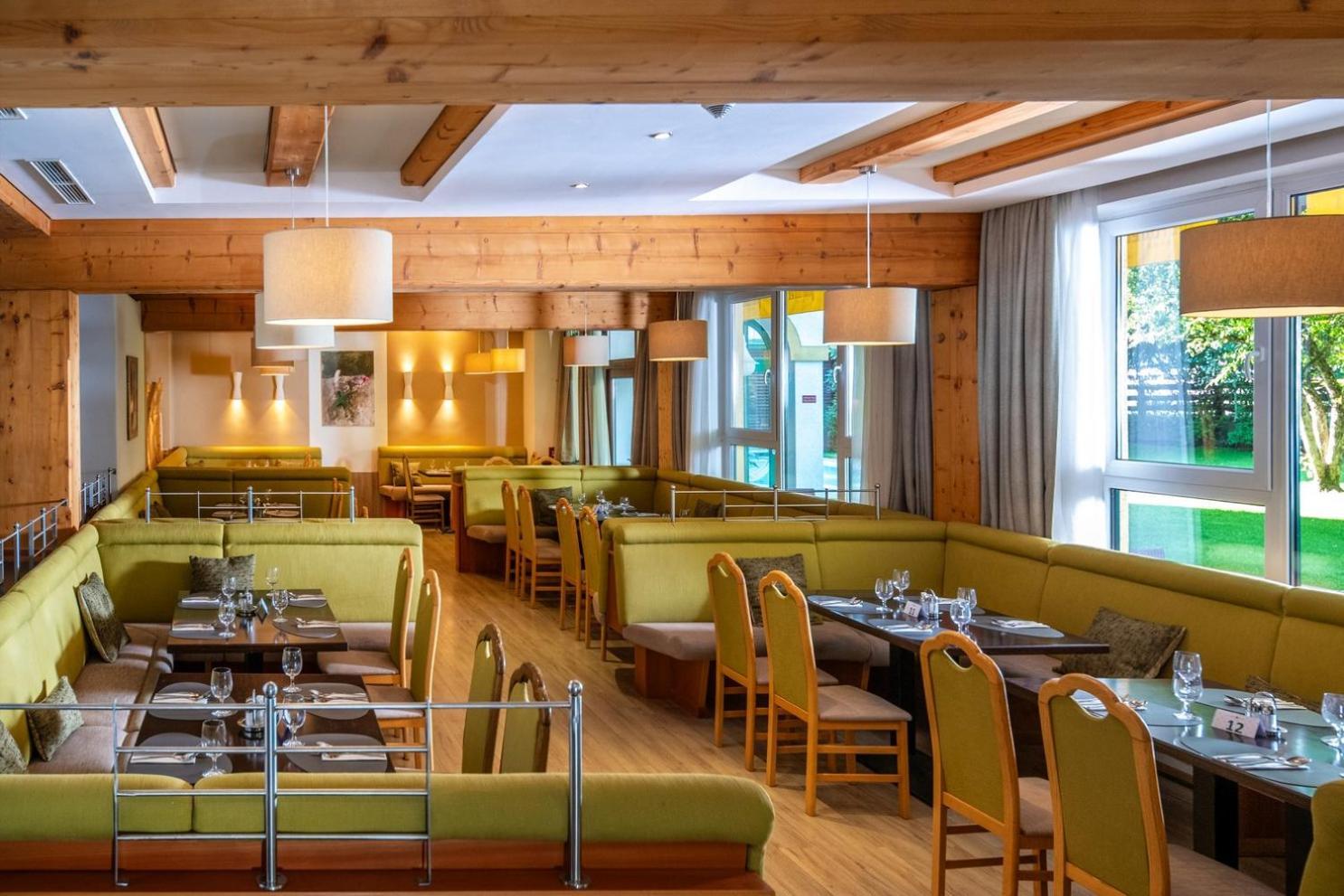 Hotel Alpenblick Kreischberg Sankt Lorenzen ob Murau Exteriör bild